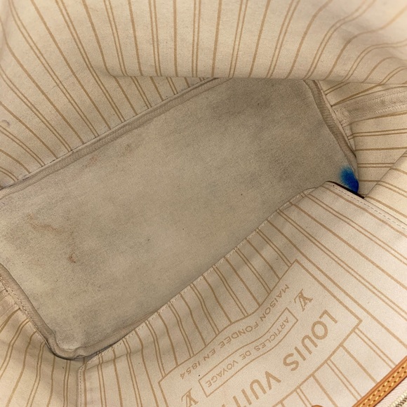 Louis Vuitton Neverfull MM - Picture 8 of 8